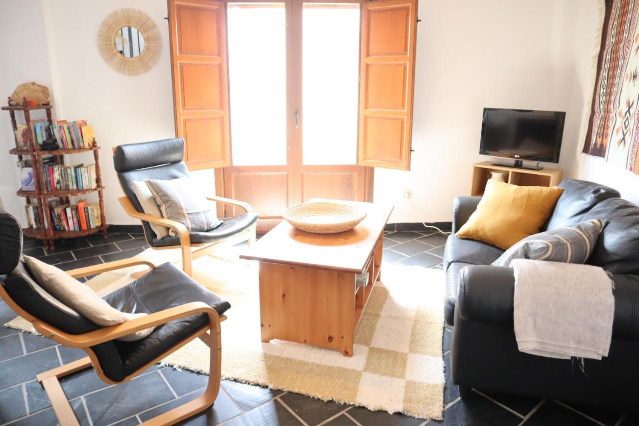 Casa Corasol, A Cozy, Comfy, 2Br House- Panoramic View And Rooftop Canar Exteriör bild
